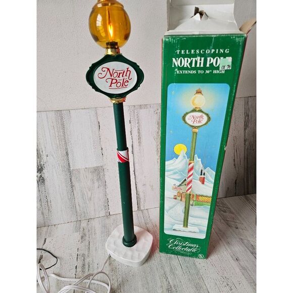 Santa's best telescoping North Pole lamp light lantern vintage decor home Xmas - Picture 1 of 8